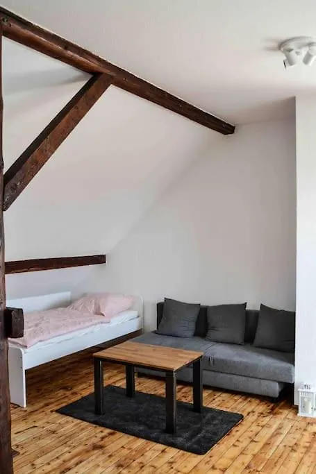 Schoene Dachgeschosswohnung Nahe Koeln Cologne