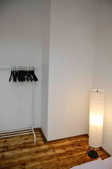 Schoene Dachgeschosswohnung Nahe Koeln Apartment